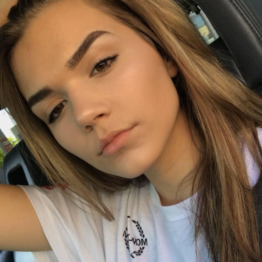 Meet your Posher, Taylor